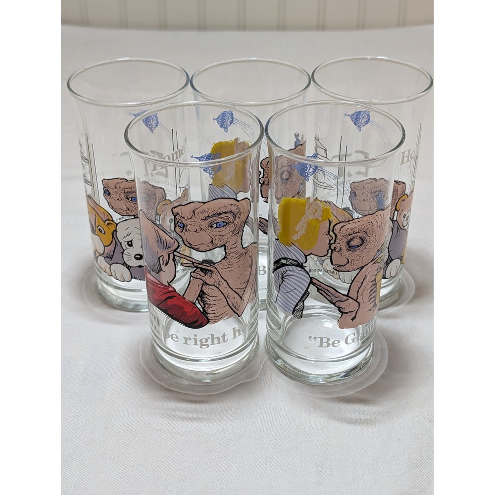Vintage 1982 ET The Extra Terrestrial Pizza Hut Glass Set of 5 Movie Promo